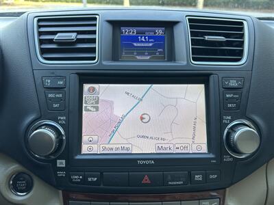 2012 Toyota Highlander Limited   - Photo 19 - Greensboro, NC 27407
