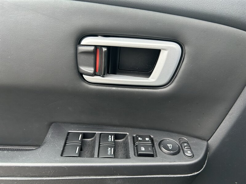 2015 Honda Pilot EX-L - Photo 18 - Greensboro, NC 27407