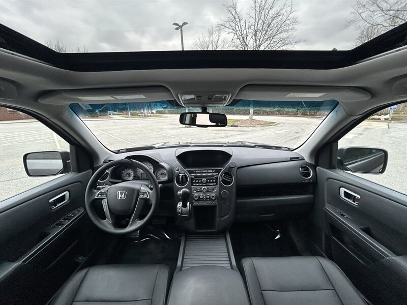 2015 Honda Pilot EX-L - Photo 11 - Greensboro, NC 27407