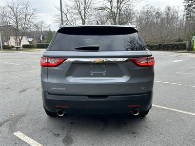 2018 Chevrolet Traverse LT Cloth - Photo 4 - Greensboro, NC 27407