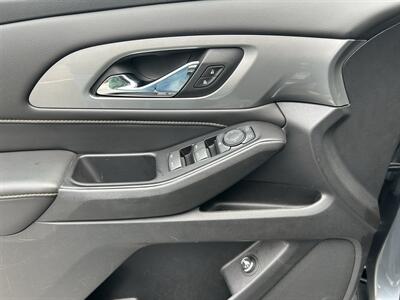2018 Chevrolet Traverse LT Cloth - Photo 14 - Greensboro, NC 27407