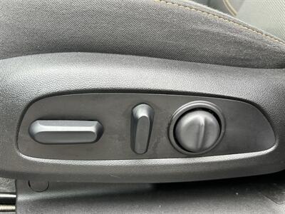 2018 Chevrolet Traverse LT Cloth - Photo 17 - Greensboro, NC 27407