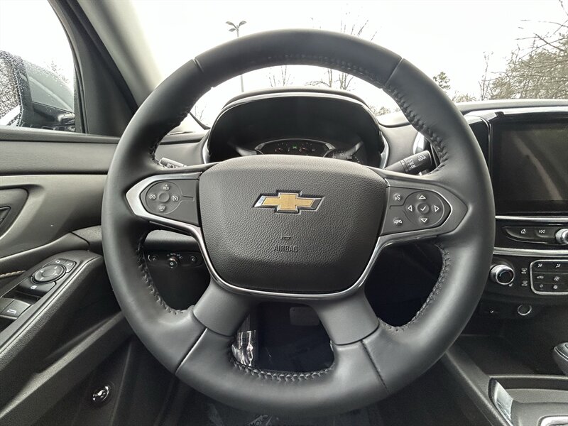 2018 Chevrolet Traverse LT Cloth - Photo 10 - Greensboro, NC 27407