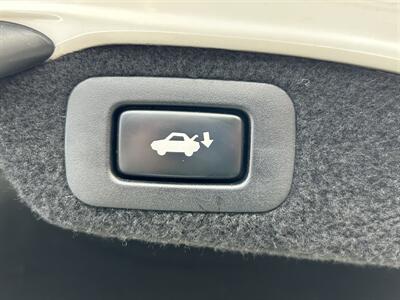 2012 Lexus LS 460   - Photo 15 - Greensboro, NC 27407