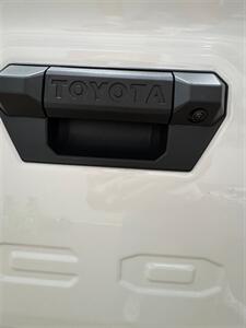 2025 Toyota Tacoma TRD Off-Road   - Photo 22 - Provo, UT 84601