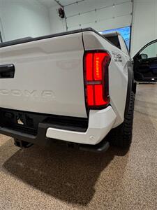 2025 Toyota Tacoma TRD Off-Road   - Photo 12 - Provo, UT 84601