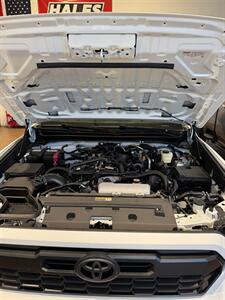 2025 Toyota Tacoma TRD Off-Road   - Photo 10 - Provo, UT 84601