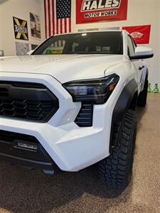 2025 Toyota Tacoma TRD Off-Road   - Photo 6 - Provo, UT 84601