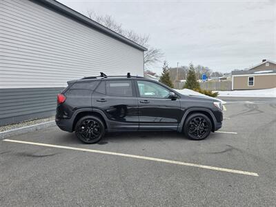 2020 GMC Terrain SLT - Photo 5 - Westport, MA 02790