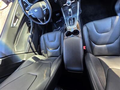 2017 Ford Edge Titanium   - Photo 22 - Westport, MA 02790