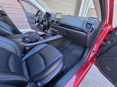2015 Mazda Mazda3 i Grand Touring - Photo 21 - Westport, MA 02790