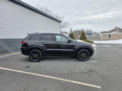 2019 Jeep Grand Cherokee Altitude - Photo 5 - Westport, MA 02790