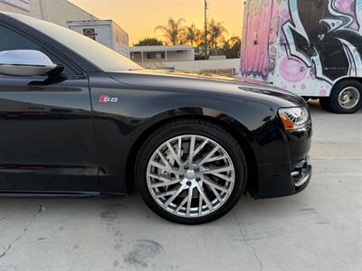 2015 Audi S8 4.0T quattro - Photo 15 - Chatsworth, CA 91311