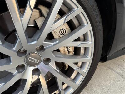 2015 Audi S8 4.0T quattro - Photo 5 - Chatsworth, CA 91311