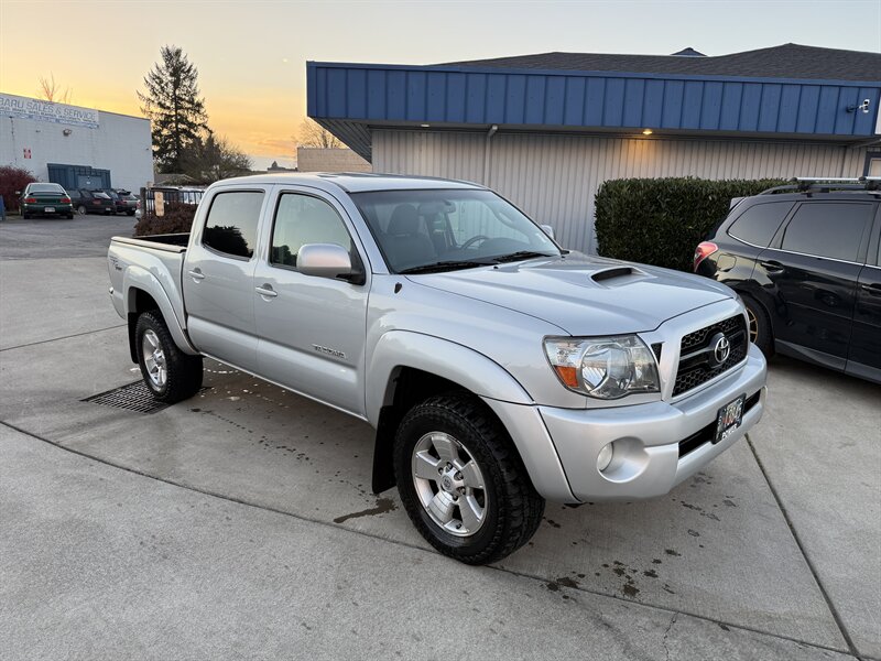 2011 Toyota Tacoma V6 - Photo 3 - Hillsboro, OR 97124