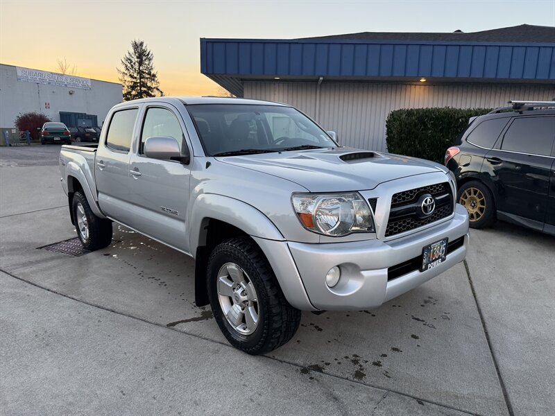 2011 Toyota Tacoma V6 - Photo 4 - Hillsboro, OR 97124