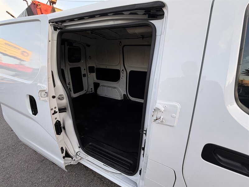 2021 Nissan NV200 S - Photo 22 - South Gate, CA 90280