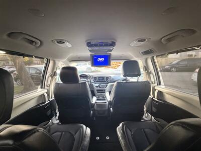 2018 Chrysler Pacifica Touring L   - Photo 29 - South Gate, CA 90280