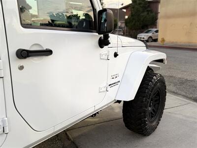2016 Jeep Wrangler Unlimited Sahara   - Photo 11 - South Gate, CA 90280
