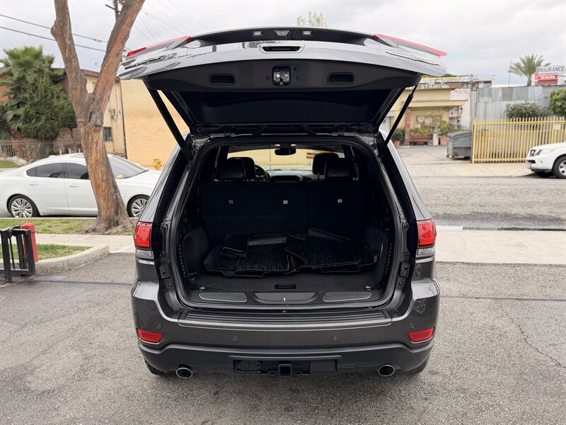 2018 Jeep Grand Cherokee Trailhawk - Photo 13 - South Gate, CA 90280