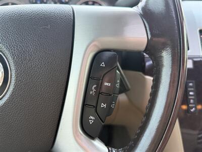 2011 Cadillac Escalade Luxury   - Photo 23 - South Gate, CA 90280