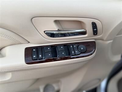 2011 Cadillac Escalade Luxury   - Photo 16 - South Gate, CA 90280