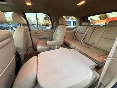 2011 Cadillac Escalade Luxury   - Photo 29 - South Gate, CA 90280