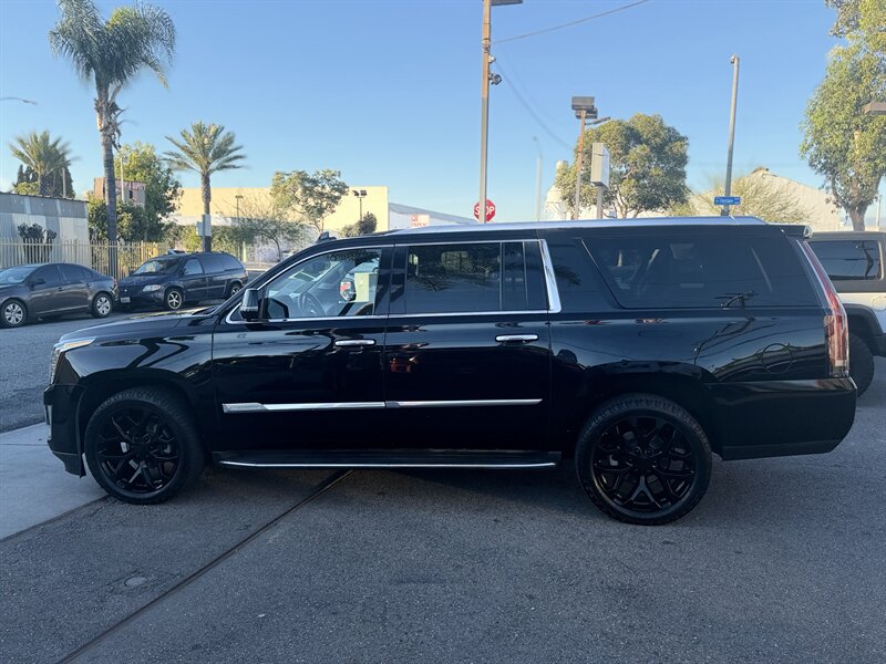 2016 Cadillac Escalade ESV Luxury Collection - Photo 3 - South Gate, CA 90280