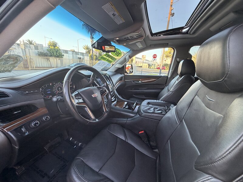 2016 Cadillac Escalade ESV Luxury Collection - Photo 17 - South Gate, CA 90280