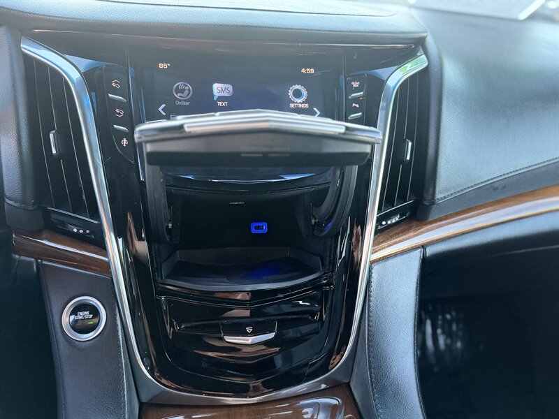 2016 Cadillac Escalade ESV Luxury Collection - Photo 27 - South Gate, CA 90280