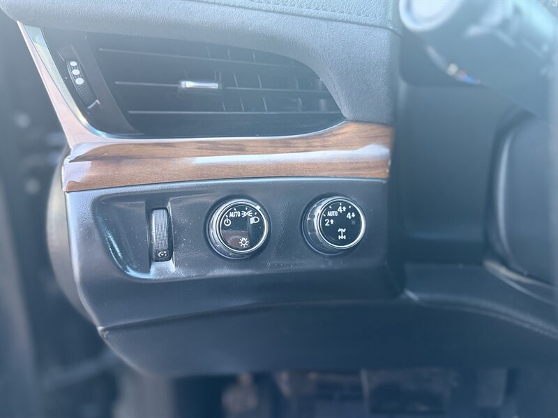 2016 Cadillac Escalade ESV Luxury Collection - Photo 20 - South Gate, CA 90280