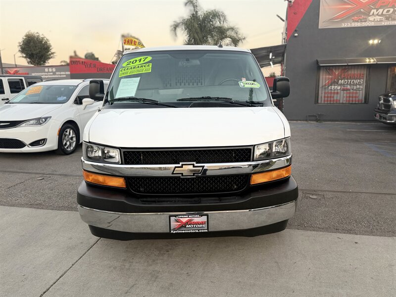 2017 Chevrolet Express 3500 - Photo 2 - South Gate, CA 90280