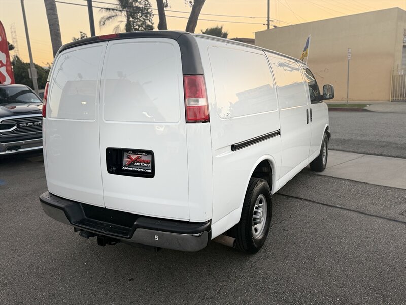 2017 Chevrolet Express 3500 - Photo 7 - South Gate, CA 90280