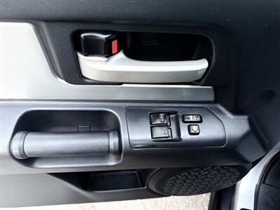 2007 Toyota FJ Cruiser 4dr SUV   - Photo 14 - South Gate, CA 90280