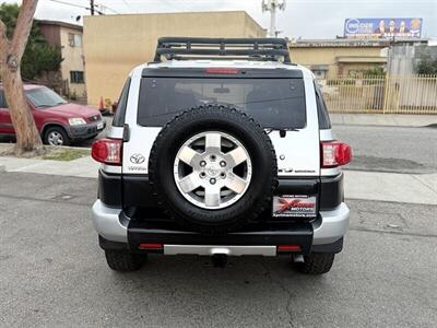 2007 Toyota FJ Cruiser 4dr SUV   - Photo 7 - South Gate, CA 90280