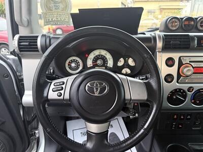 2007 Toyota FJ Cruiser 4dr SUV   - Photo 17 - South Gate, CA 90280