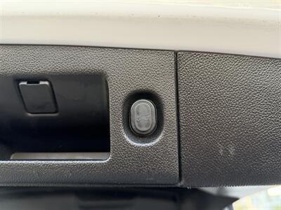 2018 Chevrolet Suburban LT - Photo 14 - South Gate, CA 90280