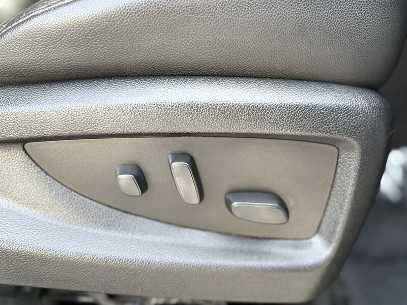 2018 Chevrolet Suburban LT - Photo 37 - South Gate, CA 90280