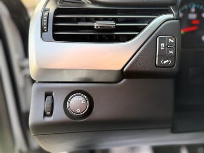 2018 Chevrolet Suburban LT - Photo 20 - South Gate, CA 90280