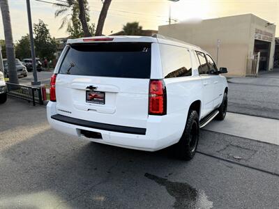 2018 Chevrolet Suburban LT - Photo 7 - South Gate, CA 90280