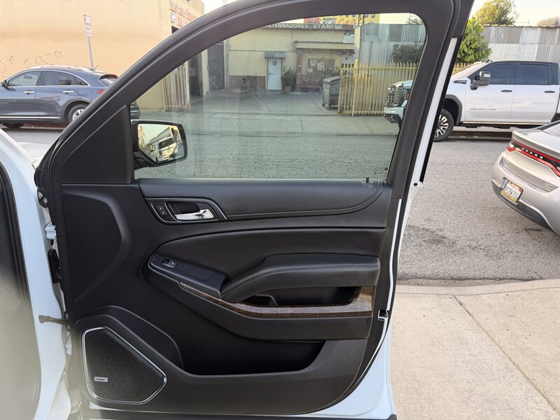 2018 Chevrolet Suburban LT - Photo 36 - South Gate, CA 90280