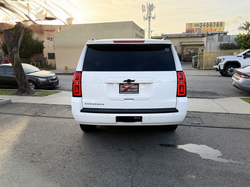 2018 Chevrolet Suburban LT - Photo 6 - South Gate, CA 90280