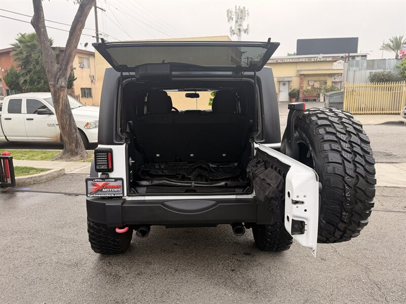 2015 Jeep Wrangler Unlimited Sport - Photo 11 - South Gate, CA 90280
