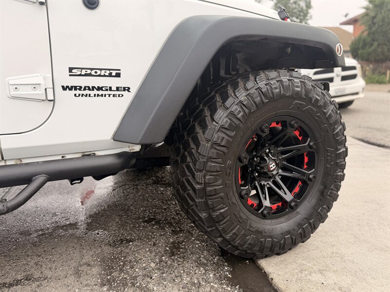 2015 Jeep Wrangler Unlimited Sport - Photo 9 - South Gate, CA 90280