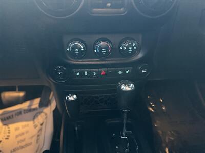 2017 Jeep Wrangler Unlimited Sahara Winter Edition   - Photo 25 - South Gate, CA 90280