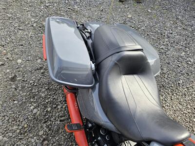 2021 Harley Davidson FXLR ROAD GLIDE   - Photo 12 - Oregon City, OR 97045