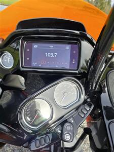 2021 Harley Davidson FXLR ROAD GLIDE   - Photo 14 - Oregon City, OR 97045