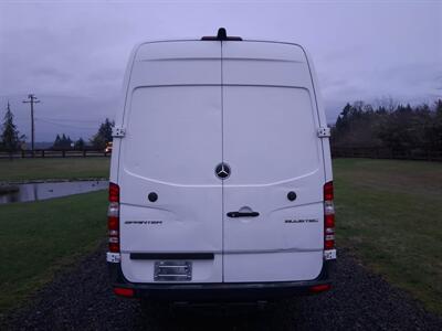 2016 Mercedes-Benz Sprinter 2500   - Photo 7 - Oregon City, OR 97045