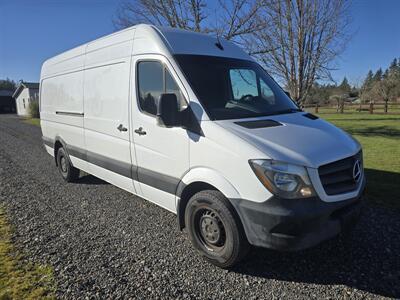 2017 Mercedes-Benz Sprinter Worker 2500 - Photo 2 - Oregon City, OR 97045