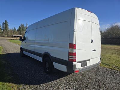 2017 Mercedes-Benz Sprinter Worker 2500 - Photo 6 - Oregon City, OR 97045